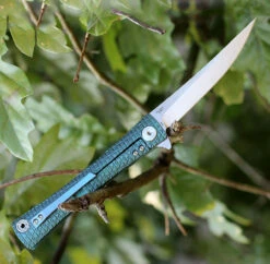 Artisan ATZ1805GGNM S Waistline, 4" M390 Plain Blade, Green Titanium Handle -Knifeworks Sales Shop 1805ggnm.4 71638.1566586002