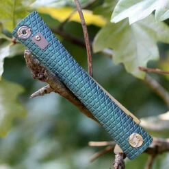 Artisan ATZ1805GGNM S Waistline, 4" M390 Plain Blade, Green Titanium Handle -Knifeworks Sales Shop 1805ggnm.6 85442.1566586002