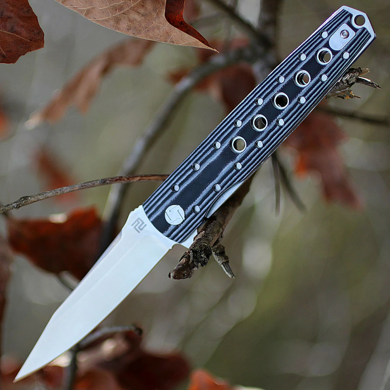 Artisan Virginia ATZ1807PBW, 3.94" D2 Plain Blade, Curved White/Black G-10 Handle 1 Artisan Virginia ATZ1807PBW, 3.94" D2 Plain Blade, Curved White/Black G-10 Handle