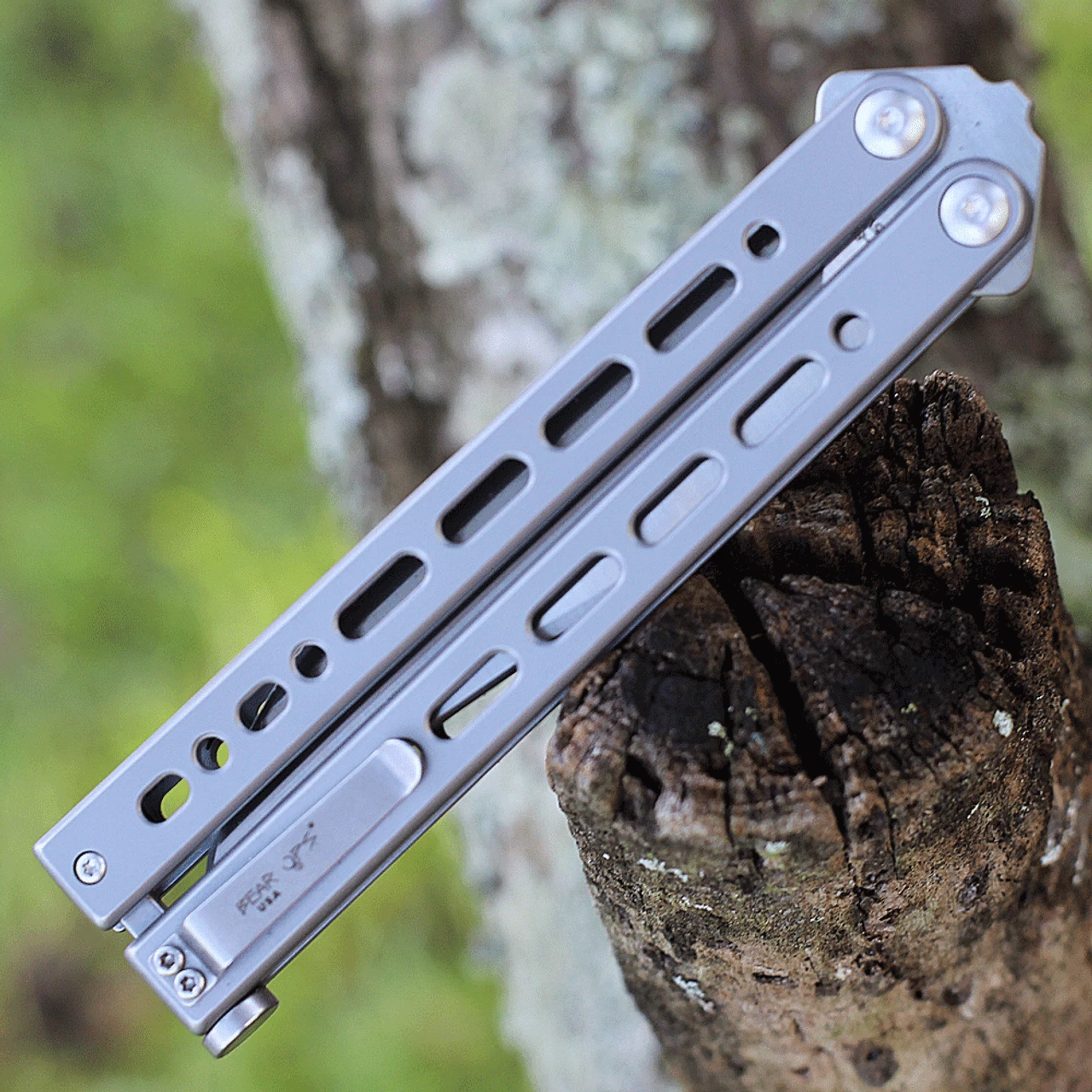 Bear Ops 30th Anniversary Bear Song VIII S35 - Grey Stainless Steel (4" S35VN Satin) ANNB-800-SS-S35 4 Bear Ops 30th Anniversary Bear Song VIII S35 - Grey Stainless Steel (4" S35VN Satin) ANNB-800-SS-S35 - Image 4