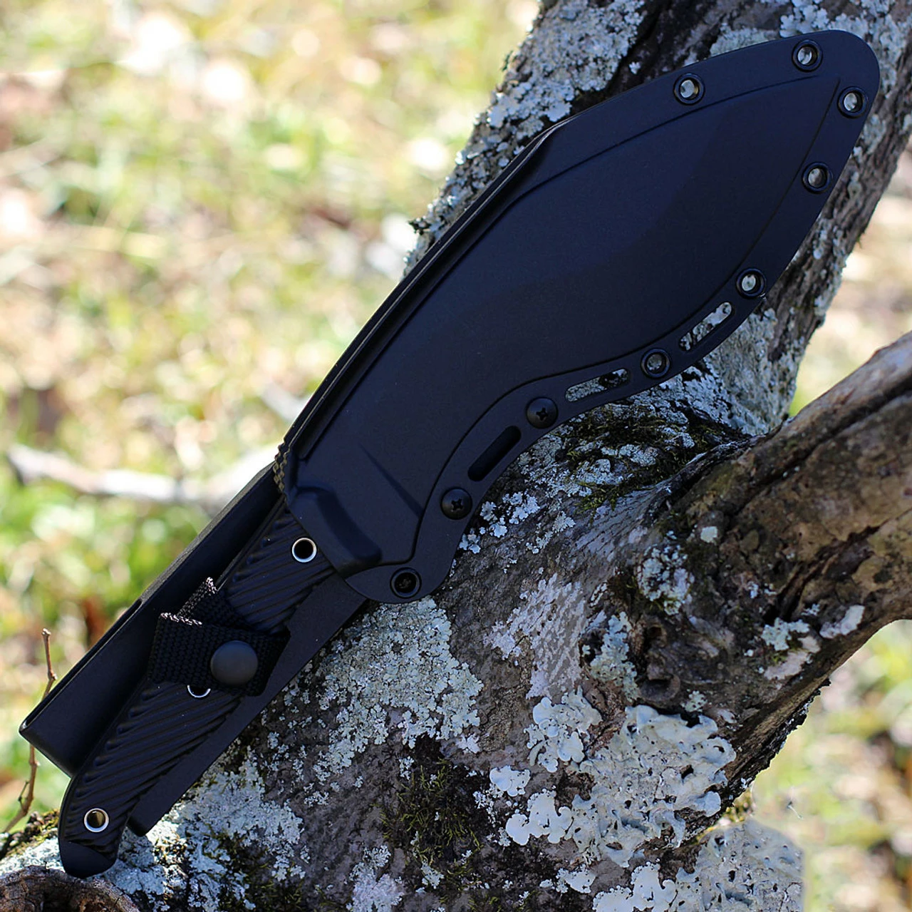 CRKT Clever Girl Kukri - Black G-10 (7.75" SK-5 Blk) 2710 2 CRKT Clever Girl Kukri - Black G-10 (7.75" SK-5 Blk) 2710 - Image 2