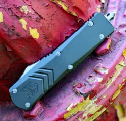 CobraTec Knives MGYFS-XMDAGNS Medium FS-X Grey, 3.0" D2 Steel Dagger Blade, CNC Aviation Aluminum Handle -Knifeworks Sales Shop image 73199.1569504991